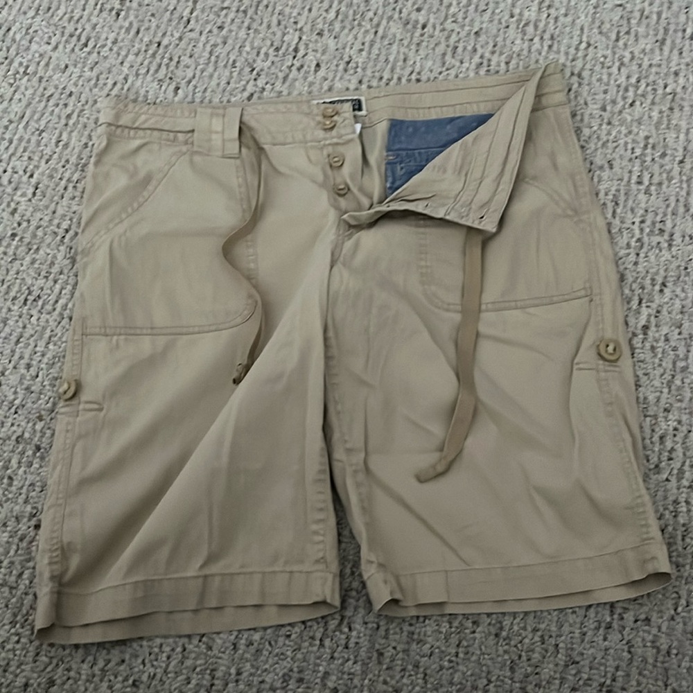 Route 66 size 9/10 khaki shorts